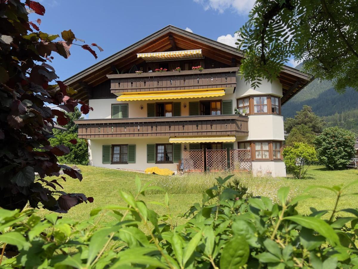 Alpenzauber Apartment Garmisch-Partenkirchen Ngoại thất bức ảnh